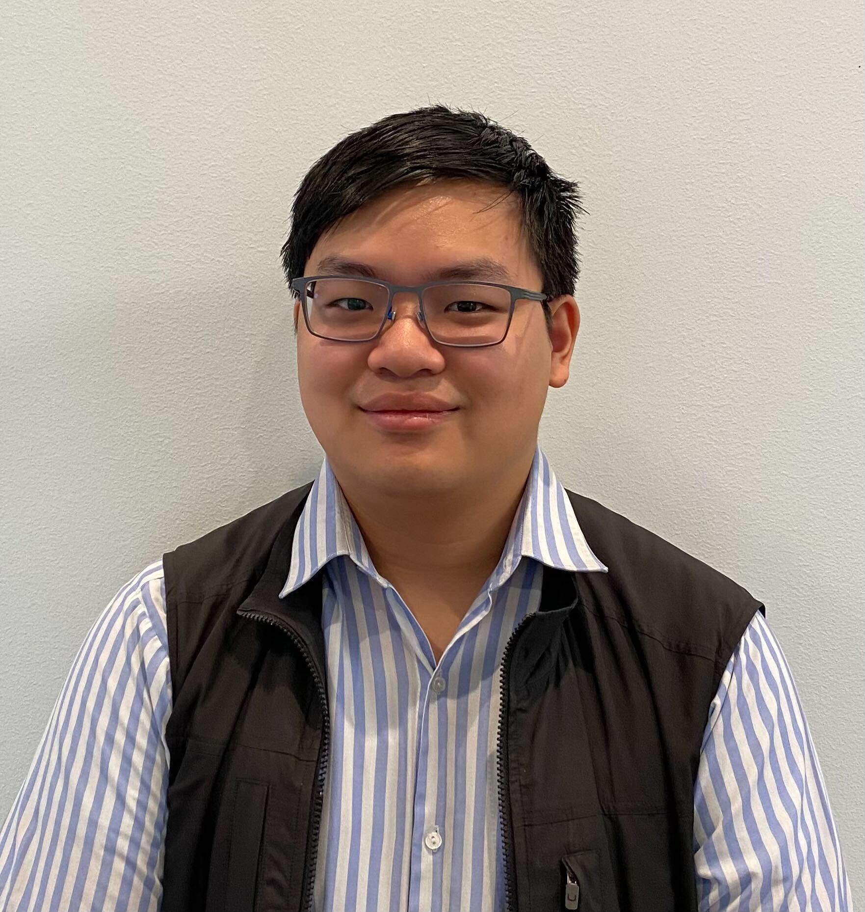 Associate Tan